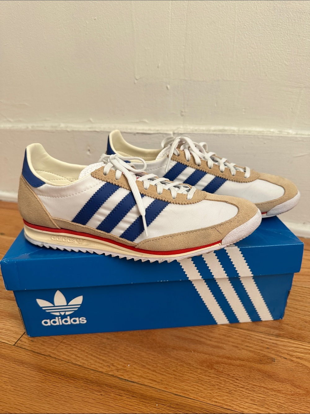 Adidas women’s sneakers